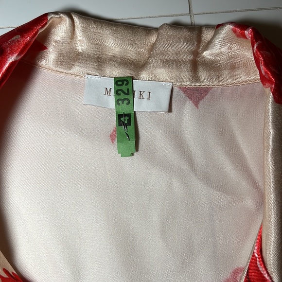 Meshki Rose Print Satin Wrap Top Size Small - Picture 8 of 10